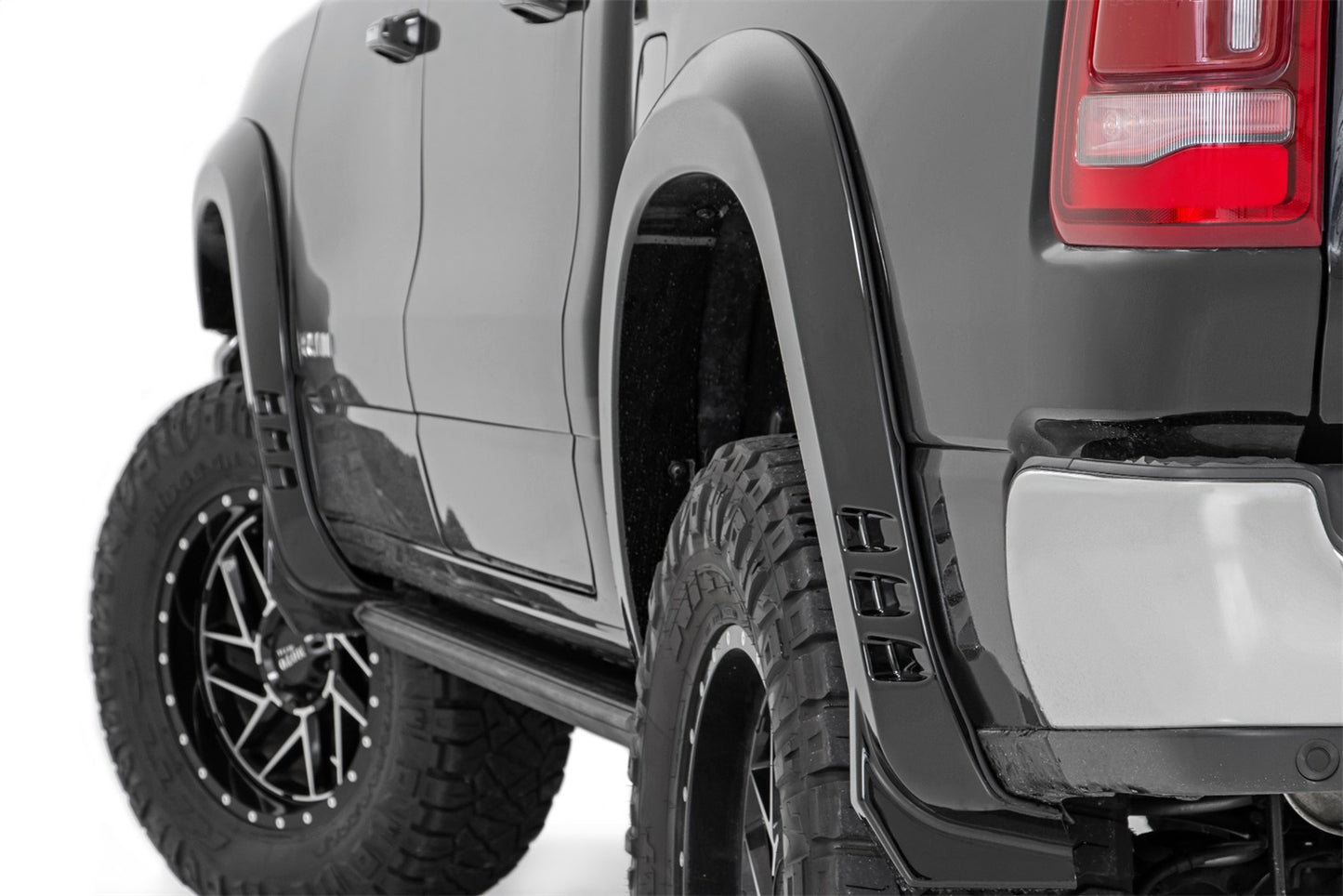 Rough Country Fender Flares - F-D319201-DX8