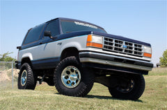 Rough Country 4 in Suspension Lift Kit w/Shocks - 43530