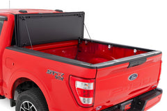 Rough Country Hard Tri-Fold Tonneau Bed Cover - 49220550