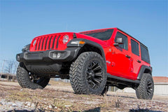 Rough Country 2.5 in Suspension Lift Kit - 67730