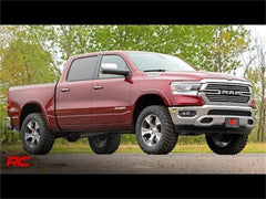 Rough Country 3.5 in Suspension Lift Kit w/Shocks - 31430