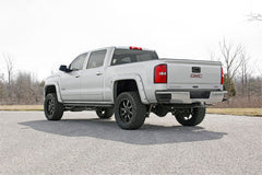 Rough Country 5 in Suspension Lift Kit w/Shocks - 22333
