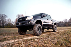 Rough Country 4 in Suspension Lift Kit w/Shocks - 746.20
