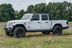 Rough Country 2.5 in Suspension Lift Kit w/Shocks - 64830B