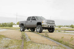 Rough Country 7.5 in Suspension Lift Kit w/Shocks - 26440