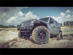 Rough Country 3.5 in Suspension Lift Kit w/Shocks - 69430