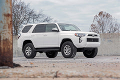 Rough Country 2 in Suspension Lift Kit w/Shocks - 76744
