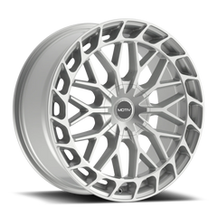 GLOSS SILVER BOLT ON COVER CAP WITH BLACK EMBLEM AND BRUSHED "MOTIV" LOGO FOR MOTIV 442